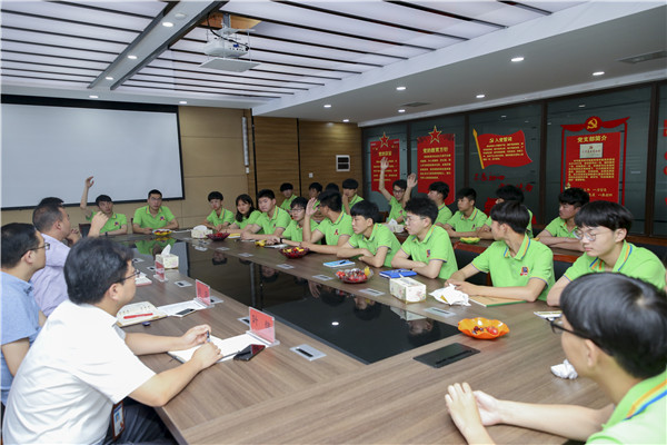 最美不過初相見！——南京新華2019年秋季新生見面會