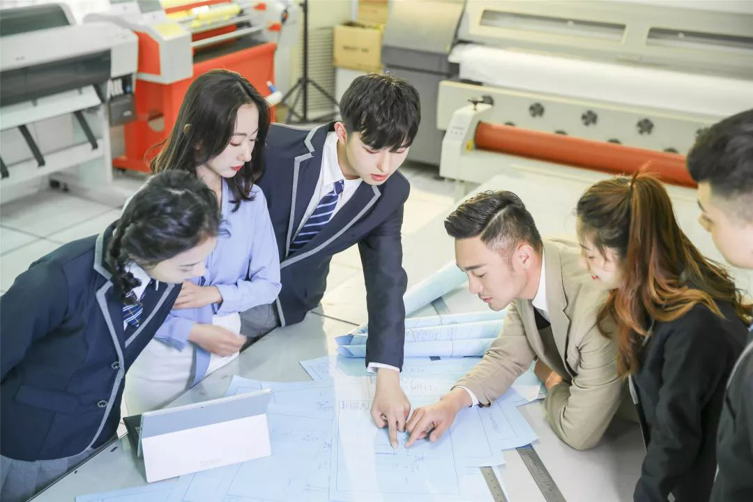 99公益日 | 新起點(diǎn)，筑夢公益行動，新華助有志學(xué)子追夢