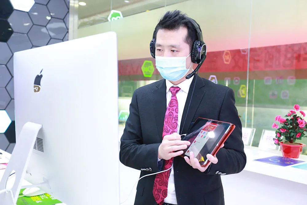 人人出彩 技能強(qiáng)國(guó)，新華邀你體驗(yàn)工匠精神