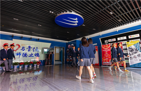 江蘇有新華電腦么？在哪里？