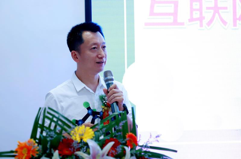 傳遞向上力量！新華電腦學(xué)?！独蠋焷?lái)了》7月繼續(xù)開(kāi)講！
