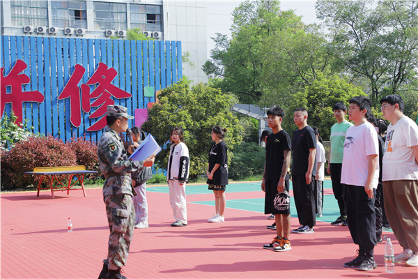 青春飛揚(yáng) 逐夢(mèng)啟航|南京新華2022春季素質(zhì)拓展周開始啦！