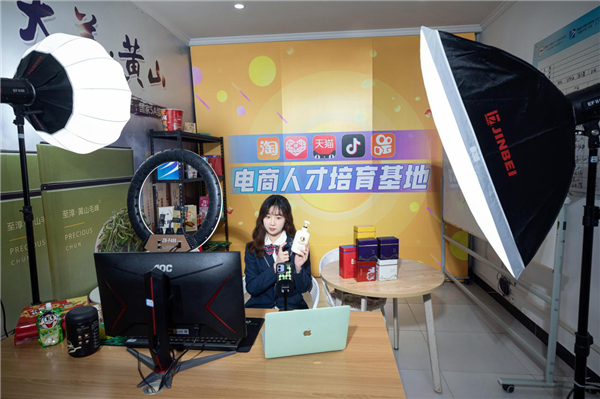 暴露年齡！這些新華老廣告詞里，有你的童年回憶！