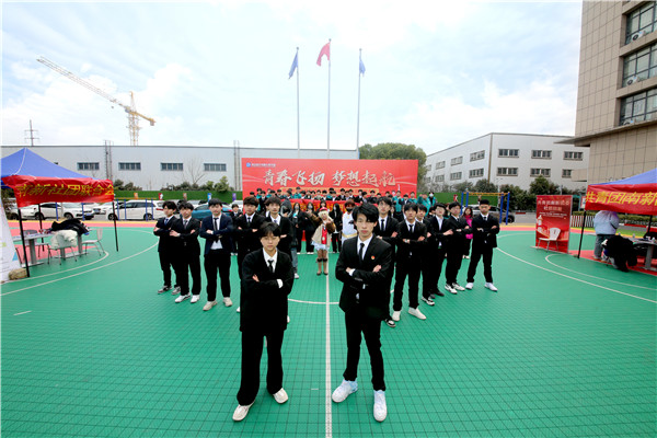 青春飛揚 夢想起航|南京新華2023年春季社團招新大會開始啦！
