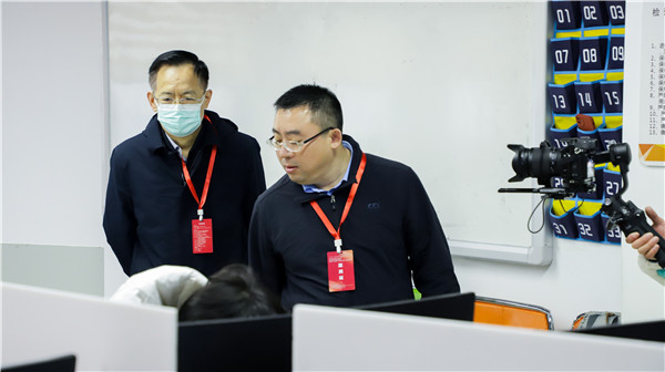 2022年江蘇省廣告行業(yè)設(shè)計制作職業(yè)技能競賽暨全省“紫金獎”公益?zhèn)鞑ピO(shè)計大賽在南京新華隆重舉行！