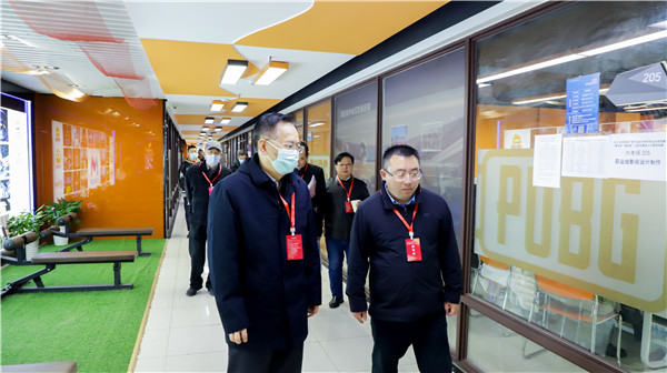 2022年江蘇省廣告行業(yè)設(shè)計制作職業(yè)技能競賽暨全省“紫金獎”公益?zhèn)鞑ピO(shè)計大賽在南京新華隆重舉行！