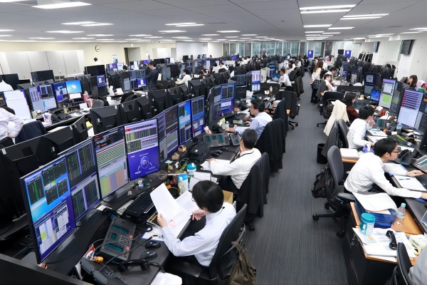 2024年大學生就業(yè)難題凸顯，技能培訓成再就業(yè)新路徑！
