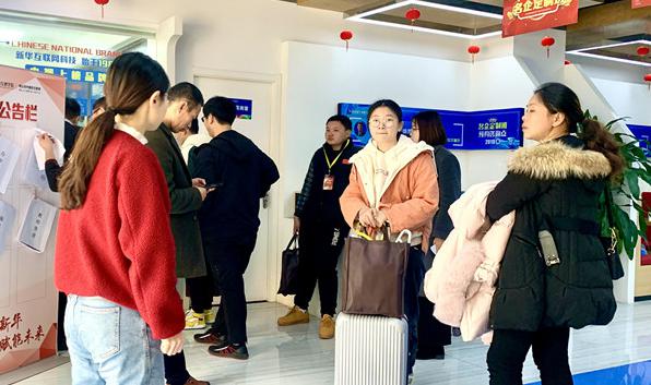開(kāi)班啦丨南京新華試學(xué)營(yíng)，如期與你相遇！
