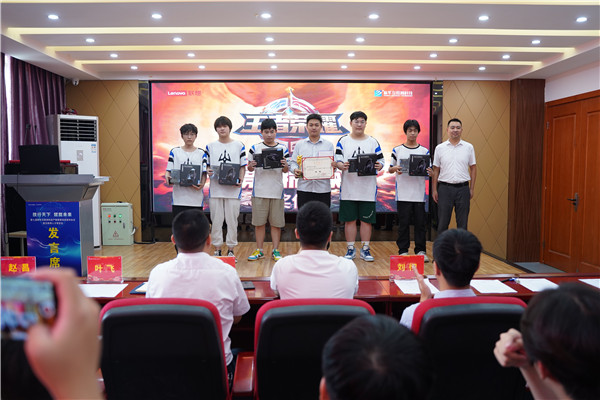 恭喜！我校學(xué)生代表隊(duì)榮獲2023 年“迎亞運(yùn)”新華電腦教育王者榮耀電競(jìng)對(duì)抗賽亞軍